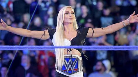 charlotte flair nud|WWE Rumors: Charlotte Flair May Be Back For Saturday Nights。